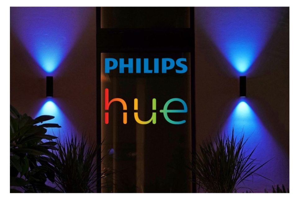 Philips Hue: ecco la lampada da parete per esterni Appear