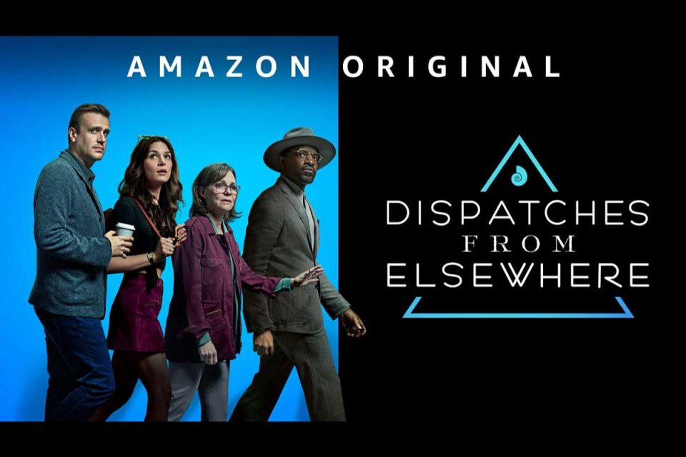 messaggi from elsewhere dispatches from elsewhere amazon prime video copertina