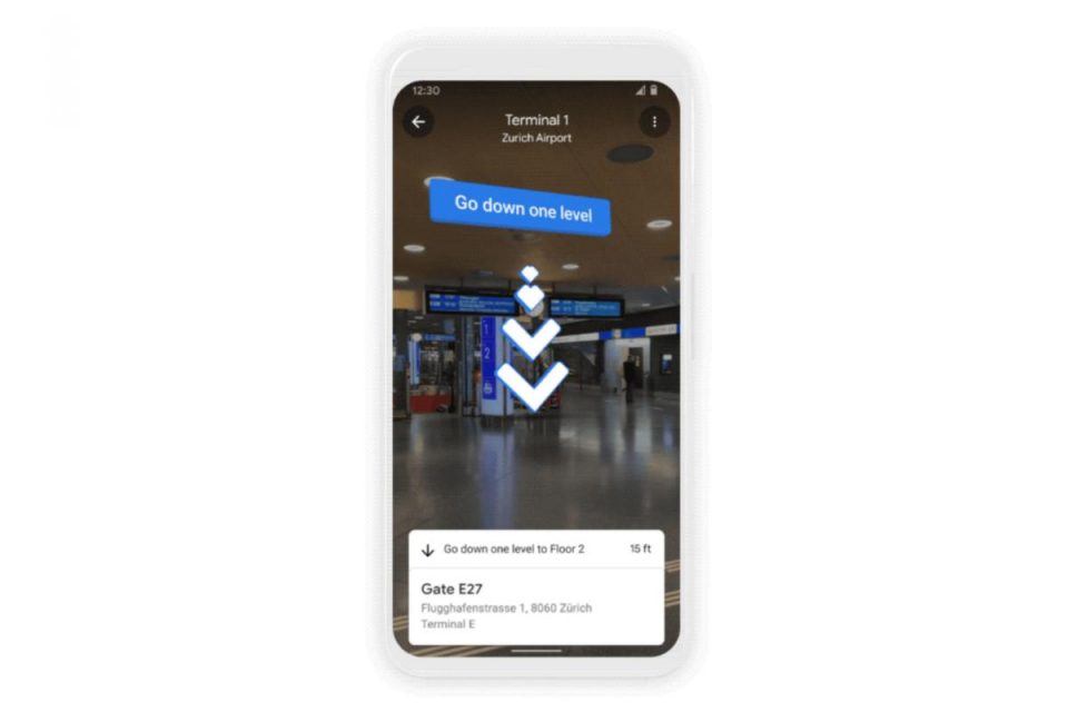 Google Maps ora offre indicazioni AR in tempo reale anche all'interno di commerciali e aeroporti