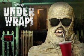 under wraps disney plus film halloween con la mummia