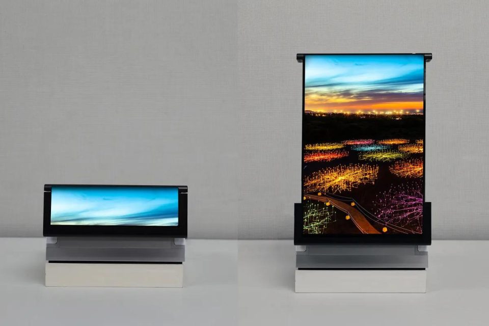Samsung Display presenta lo schermo arrotolabile OLED che riconosce le impronte digitali in qualsiasi punto