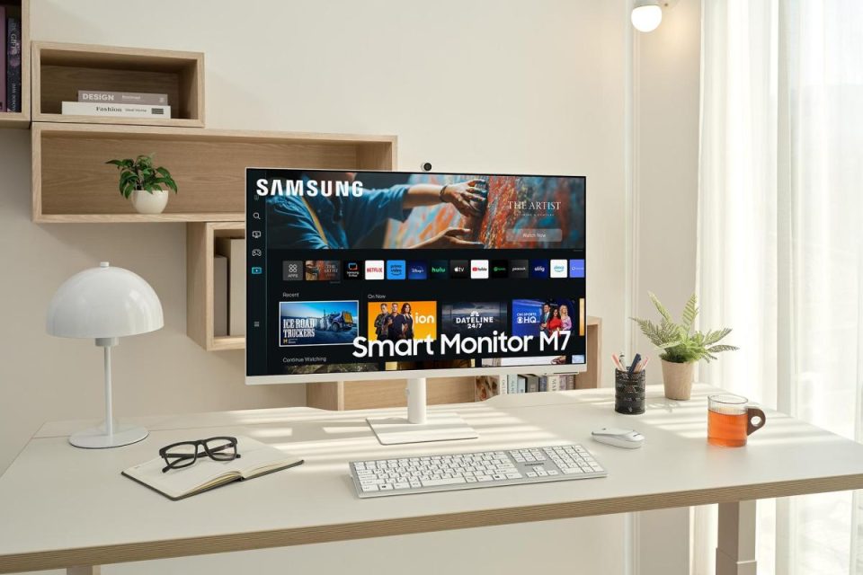 Samsung Smart Monitor M8 perfetto per il gaming e per l’intrattenimento