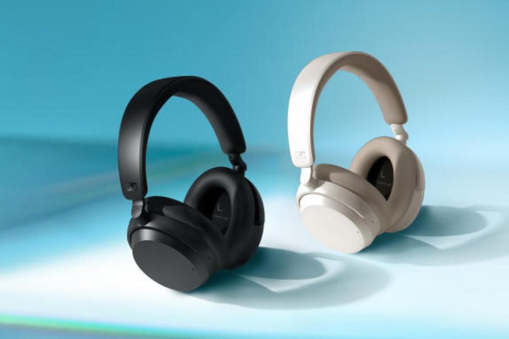 Con le nuove cuffie Sennheiser ACCENTUM Wireless puoi affrontare tutto